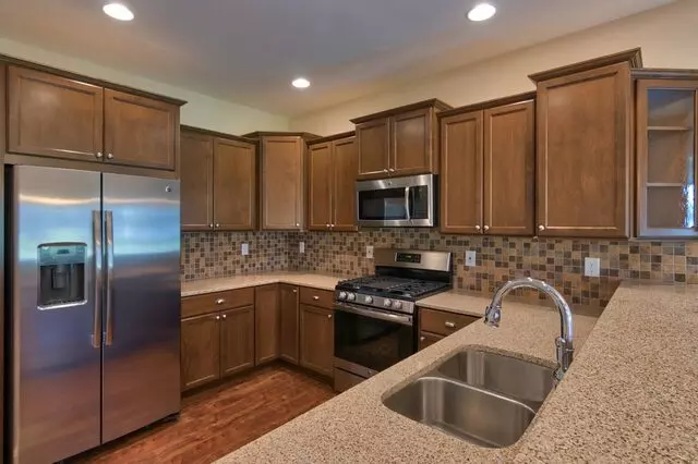 JD Touch Countertops