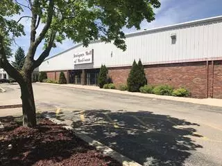 Antiques Mall Of Madison