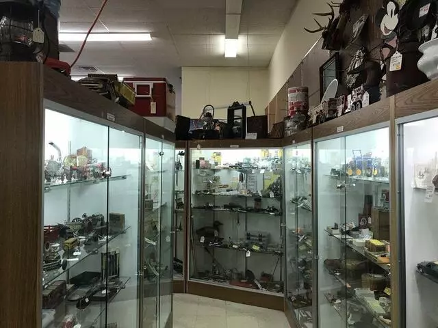 Antiques Mall Of Madison