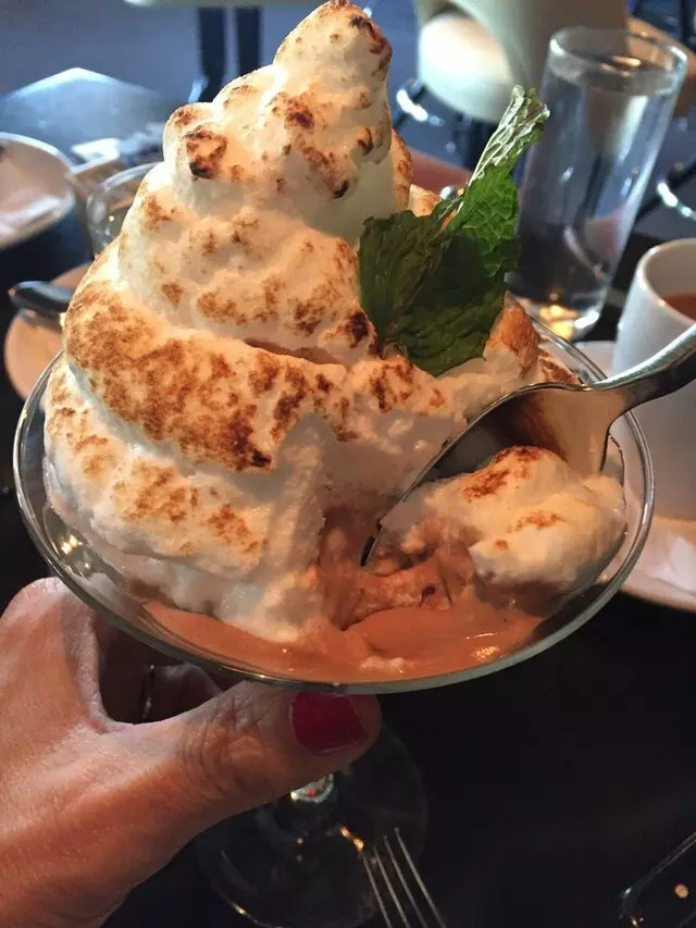 Avenue Club and the Bubble Up Bar