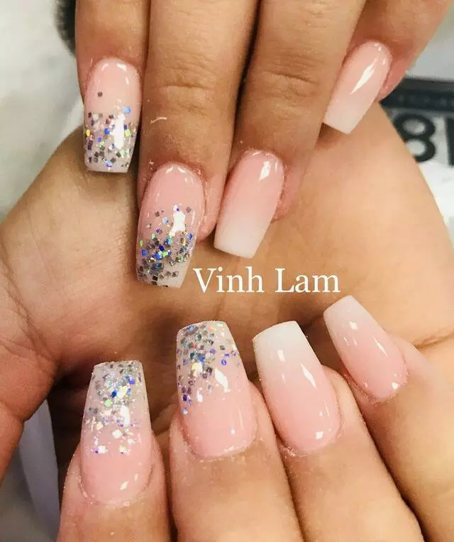 007 Nails