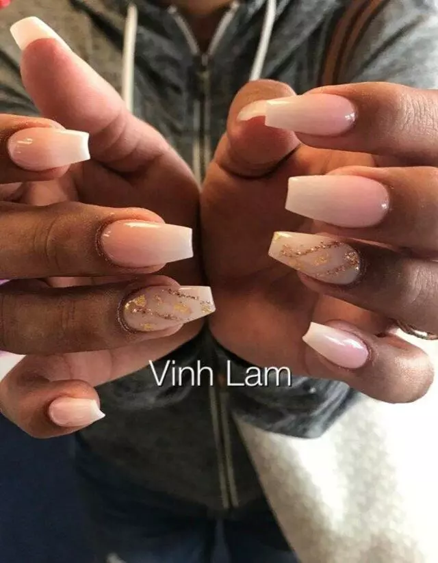 007 Nails