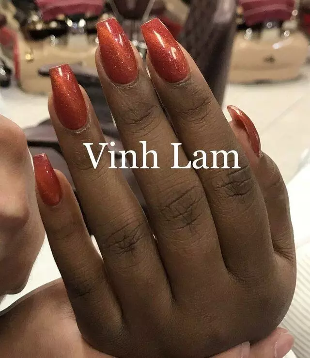 007 Nails