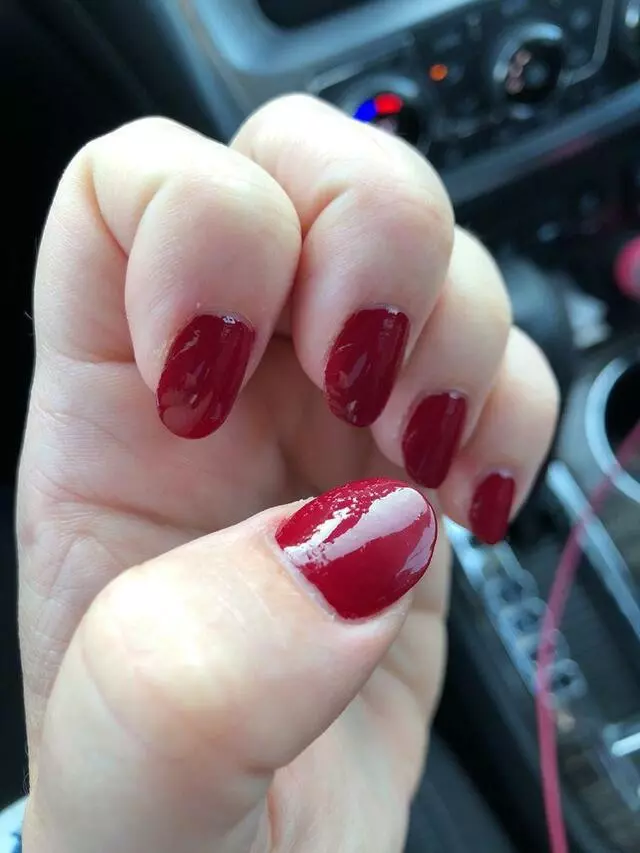 007 Nails