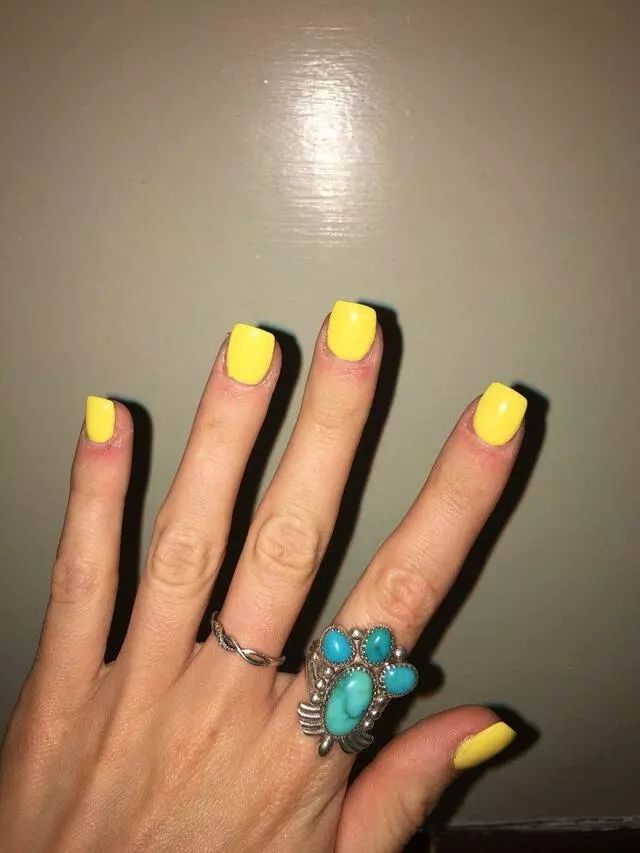007 Nails