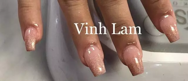 007 Nails