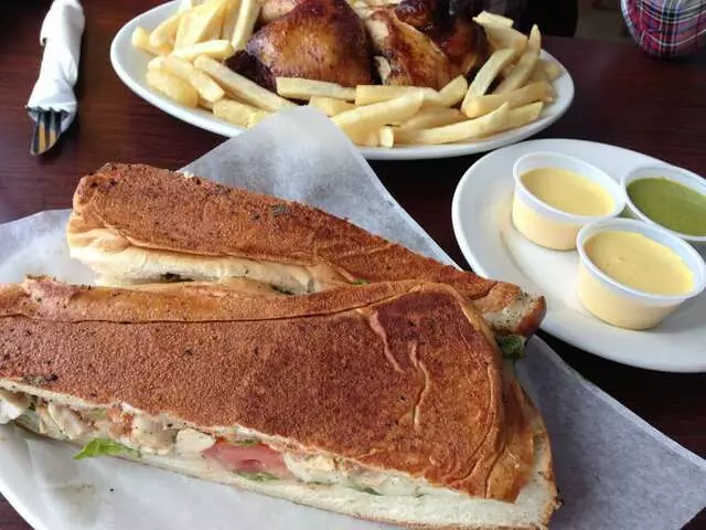 A La Brasa Mexican Grill