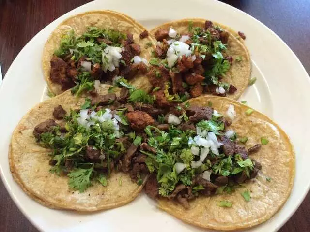 A La Brasa Mexican Grill