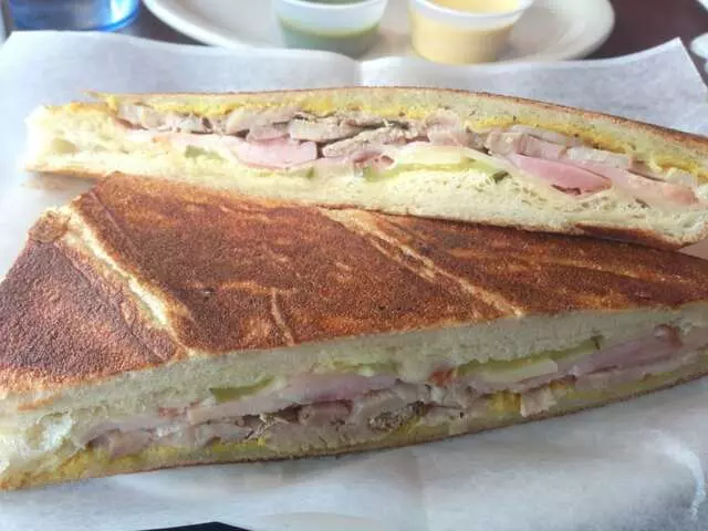 A La Brasa Mexican Grill